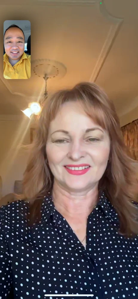 Hypnotherapy Adelaide expert Dana Salerno smiling.